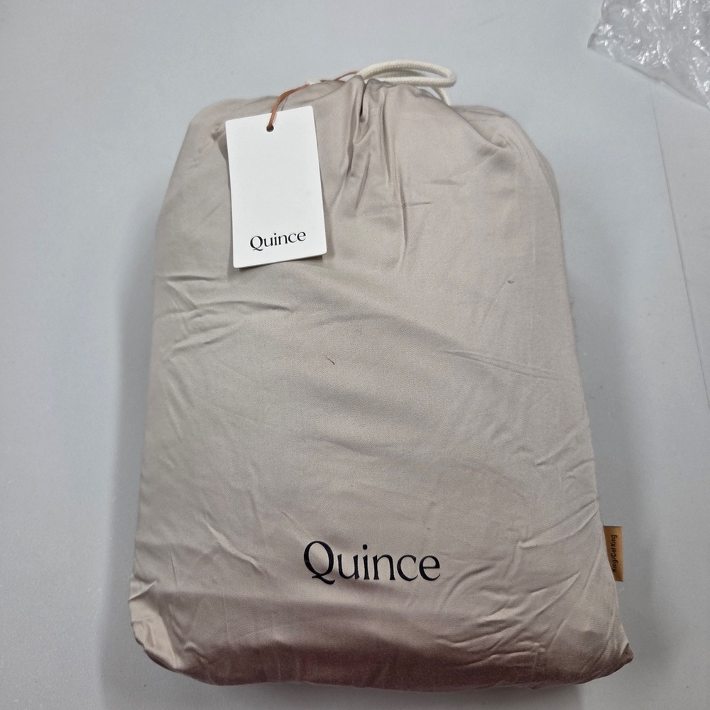 NWT QUINCE Bamboo Duvet Cover Set King/Cal King Sand 6849 - Picture 6 of 11